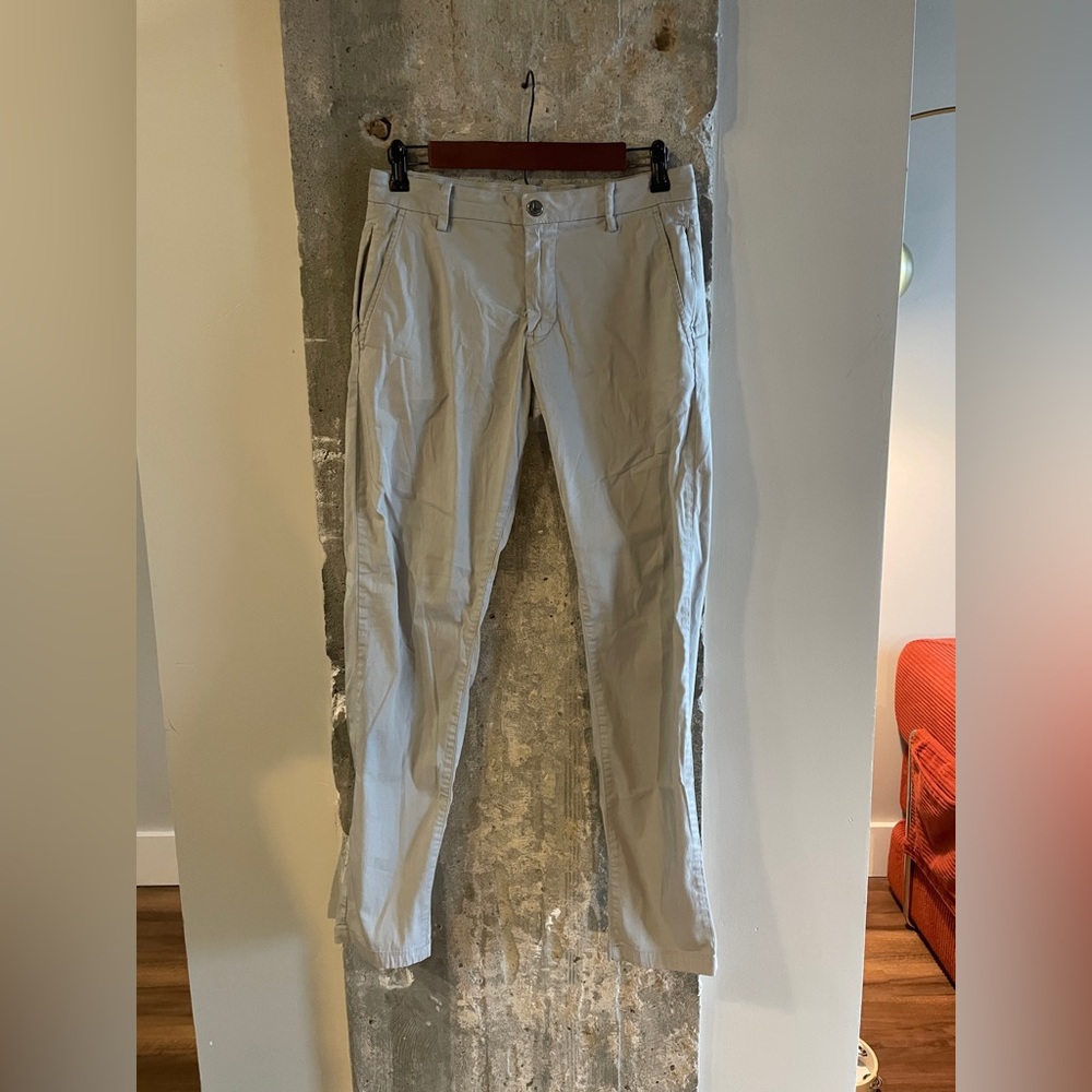 Men's Light Grey Birddogs Chino Pants